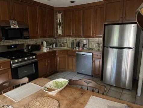 68 Dartmouth Road Wayne NJ 07470
