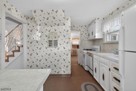 189 Tappan Avenue Belleville NJ 07109