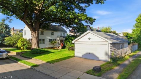 189 Tappan Avenue Belleville NJ 07109