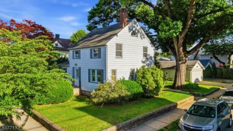 189 Tappan Avenue Belleville NJ 07109