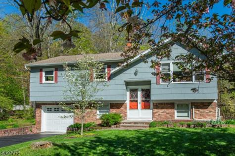 57 Lounsberry Hollow Road Vernon NJ 07461