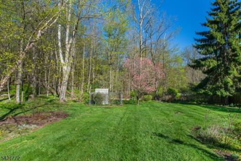 57 Lounsberry Hollow Road Vernon NJ 07461