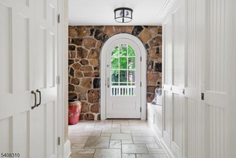 123 Highland Avenue Millburn NJ 07078