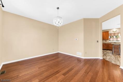 5 Pegasus Place Washington NJ 07840