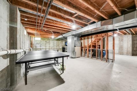 5 Pegasus Place Washington NJ 07840