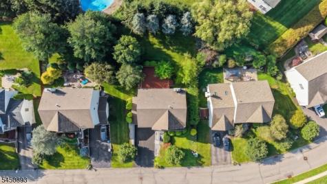 5 Pegasus Place Washington NJ 07840