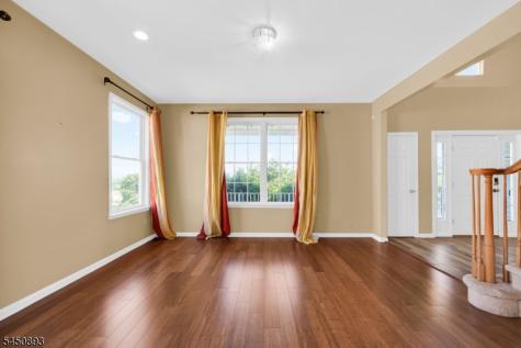 5 Pegasus Place Washington NJ 07840