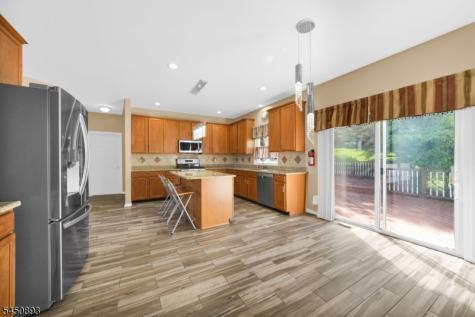 5 Pegasus Place Washington NJ 07840