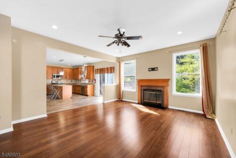 5 Pegasus Place Washington NJ 07840