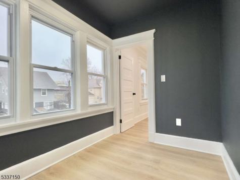 14 Roosevelt Avenue East Orange NJ 07017