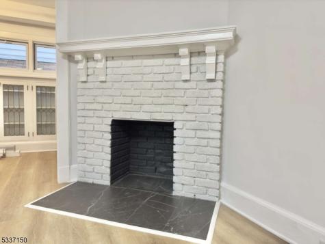 14 Roosevelt Avenue East Orange NJ 07017