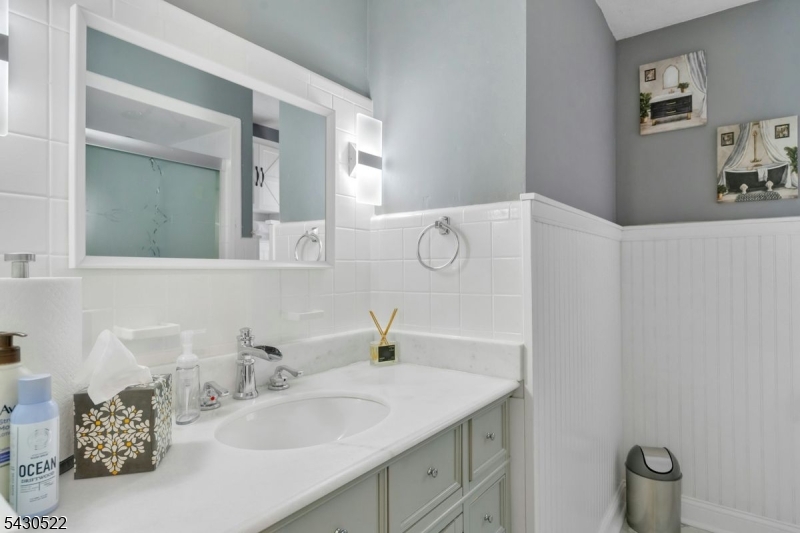 240 Gordon Avenue Totowa NJ 07512