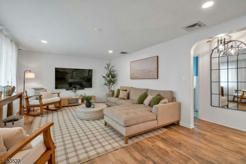 240 Gordon Avenue Totowa NJ 07512