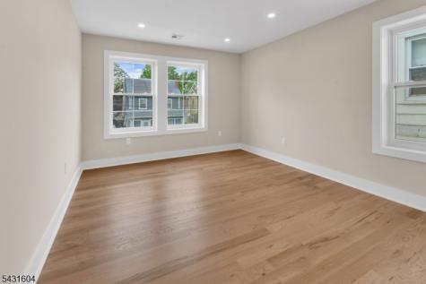 24 Overlook Terrace Maplewood NJ 07040
