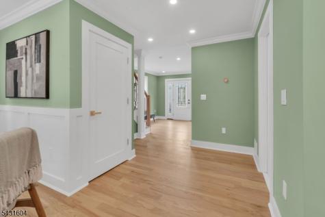 24 Overlook Terrace Maplewood NJ 07040