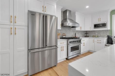 24 Overlook Terrace Maplewood NJ 07040