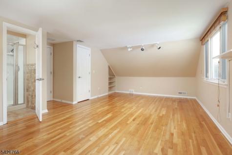 47 Epping Drive Kenilworth NJ 07033