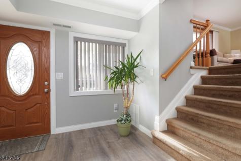 47 Epping Drive Kenilworth NJ 07033