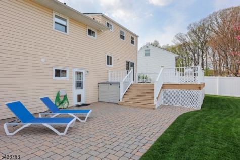 47 Epping Drive Kenilworth NJ 07033