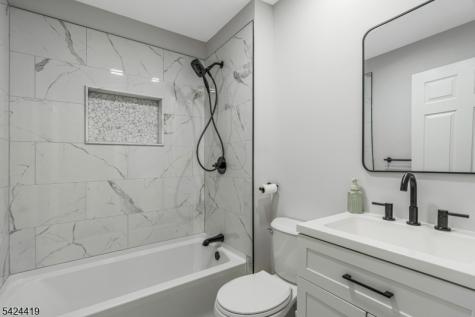 220 3RD Street Green Brook NJ 08812