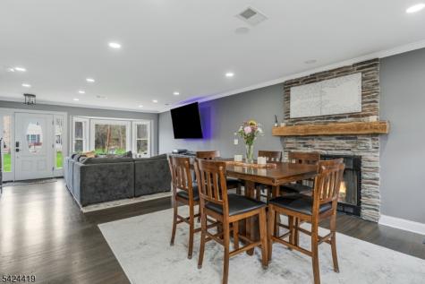 220 3RD Street Green Brook NJ 08812
