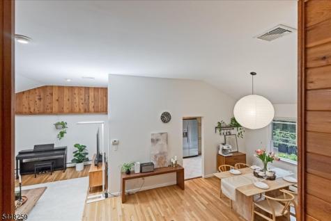 19 Sunrise Drive Morris Plains NJ 07950