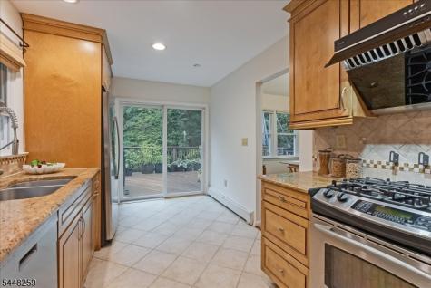 19 Sunrise Drive Morris Plains NJ 07950