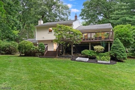 19 Sunrise Drive Morris Plains NJ 07950