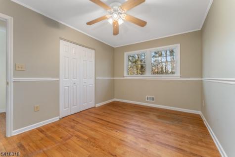 14 Fawn Drive Clinton NJ 08833