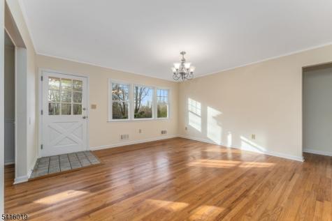 14 Fawn Drive Clinton NJ 08833