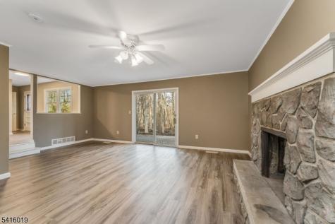 14 Fawn Drive Clinton NJ 08833