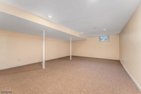 14 Fawn Drive Clinton NJ 08833