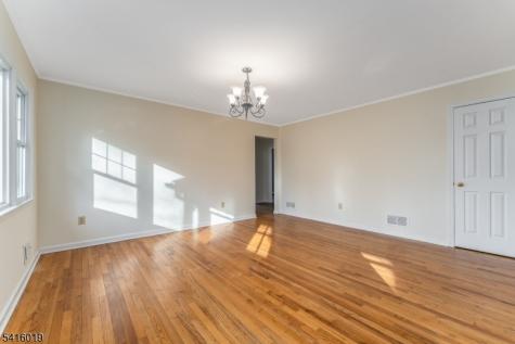 14 Fawn Drive Clinton NJ 08833