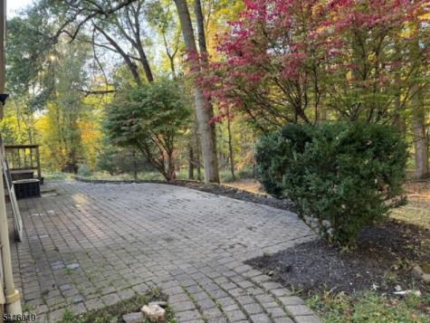 14 Fawn Drive Clinton NJ 08833