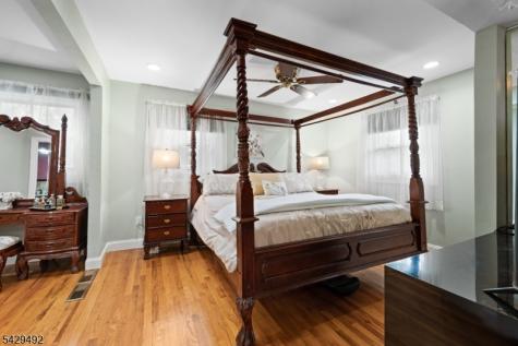 13 Fishel Road Edison NJ 08820