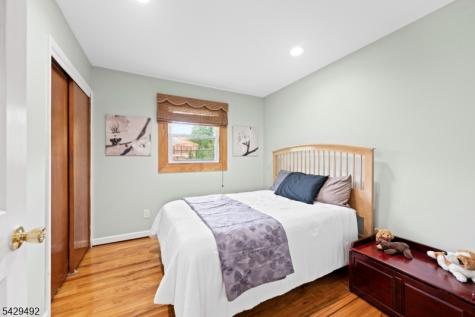 13 Fishel Road Edison NJ 08820
