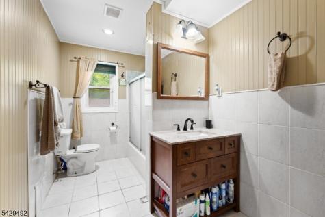 13 Fishel Road Edison NJ 08820
