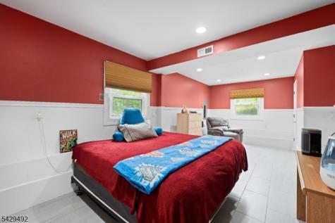 13 Fishel Road Edison NJ 08820