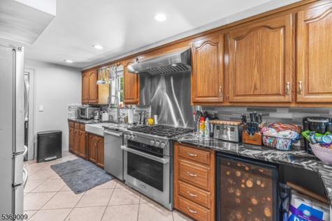 40 1ST Street Fanwood NJ 07023