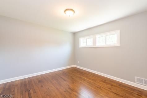 1175 Erhardt Street Union NJ 07083