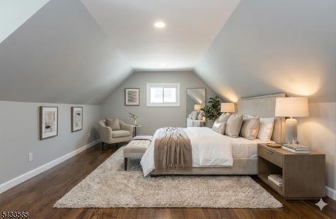 1175 Erhardt Street Union NJ 07083