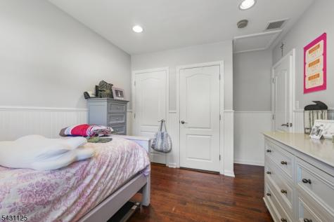 31 Fox Hill Road Fairfield NJ 07004