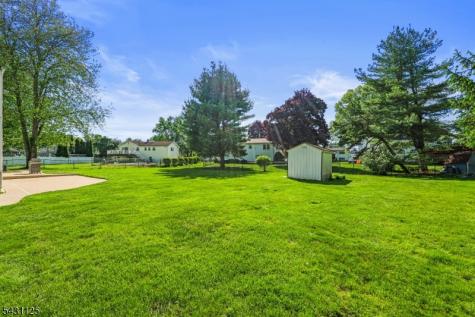 31 Fox Hill Road Fairfield NJ 07004