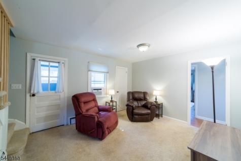 1 Tonneson Drive Roxbury NJ 07876