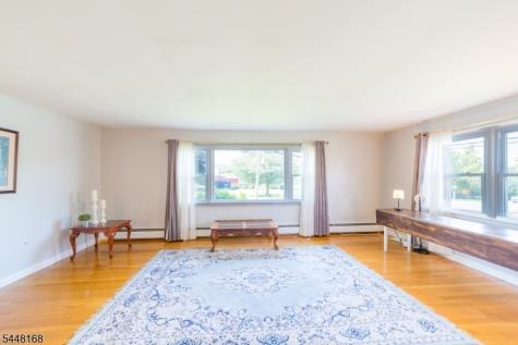 1 Tonneson Drive Roxbury NJ 07876