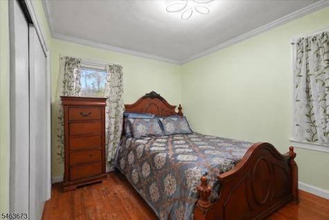 35 Deerfield Drive West Orange NJ 07052