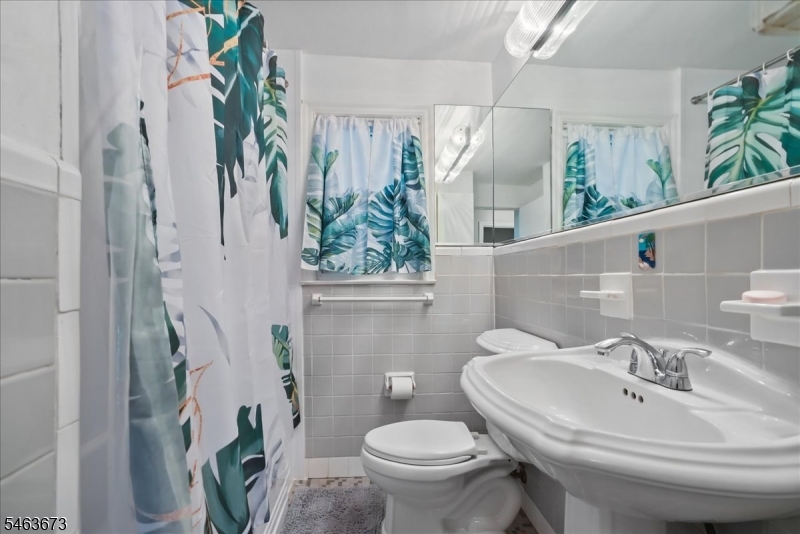 35 Deerfield Drive West Orange NJ 07052