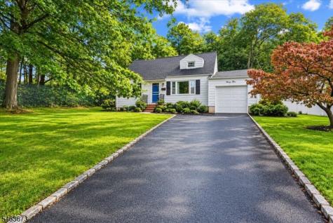 35 Deerfield Drive West Orange NJ 07052