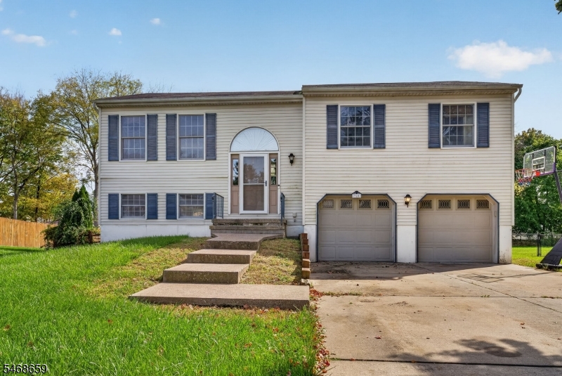 928 Liberty Street Belvidere NJ 07823