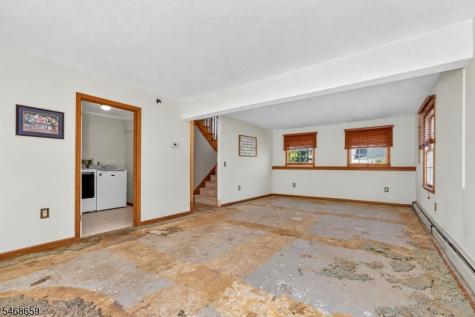 928 Liberty Street Belvidere NJ 07823